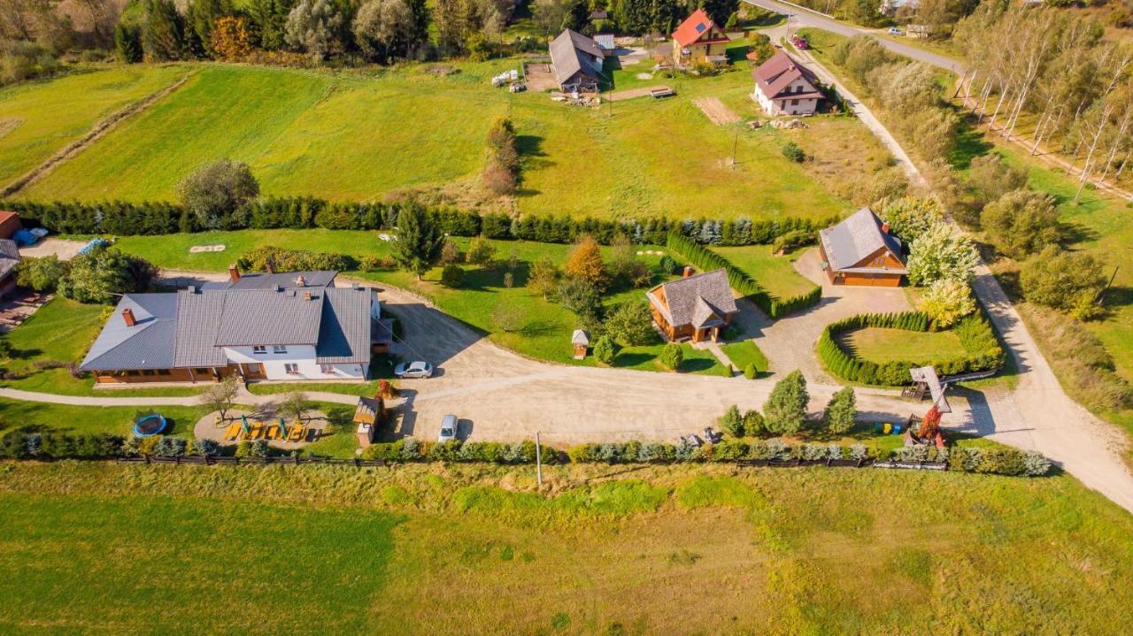 Отель Bieszczadzki Osrodek Wypoczynkowo Konferencyjny Danfarm Устшики-Дольне Экстерьер фото